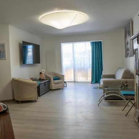 T2! 3 Ou 4 Personnes Centre Ville Neuf Avec Garage Санарі-сюр-Мер Екстер'єр фото