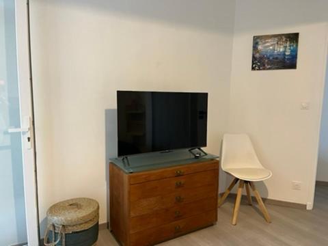 T2! 3 Ou 4 Personnes Centre Ville Neuf Avec Garage Санарі-сюр-Мер Екстер'єр фото