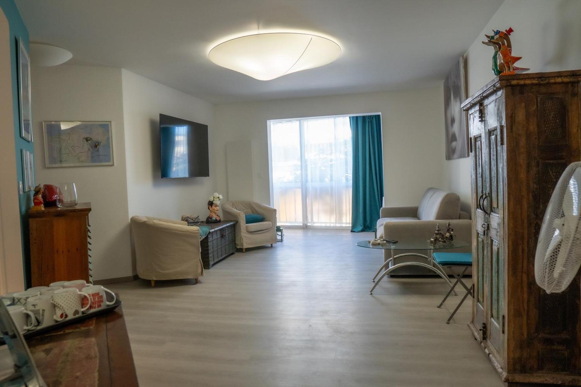 T2! 3 Ou 4 Personnes Centre Ville Neuf Avec Garage Санарі-сюр-Мер Екстер'єр фото