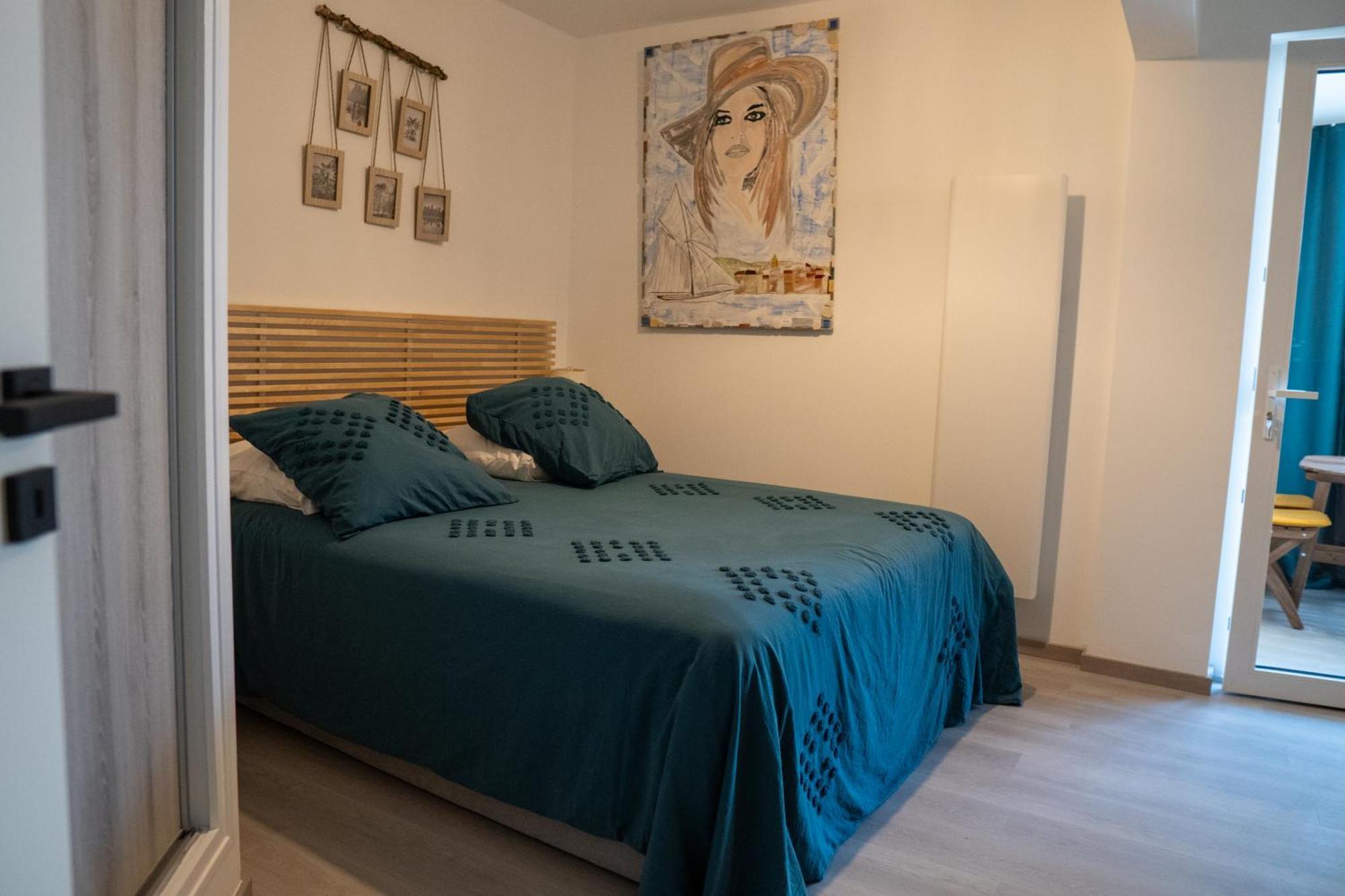 T2! 3 Ou 4 Personnes Centre Ville Neuf Avec Garage Санарі-сюр-Мер Екстер'єр фото